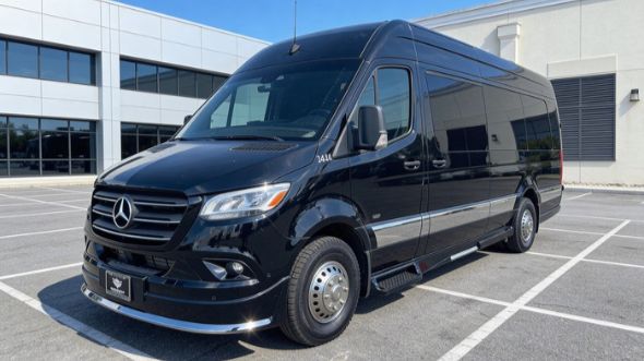 10 passenger sprinter van palmdale