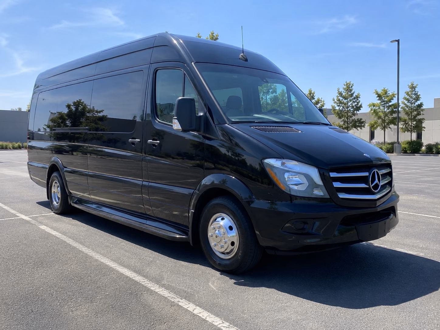 find the perfect transportation for your next corporate event 1