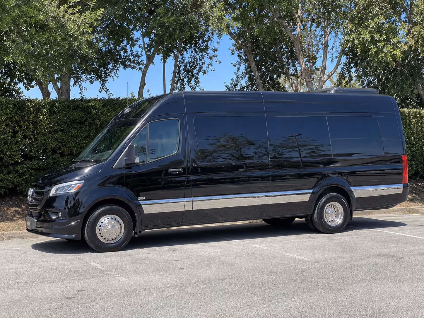 find the perfect transportation for your next wine tour 2